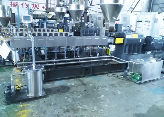 Çin Çift Vidalı Plastik Ekstruder Yüksek Tork 400kg / saat, Plastik Film Ekstrüzyon Makinesi Tedarikçi